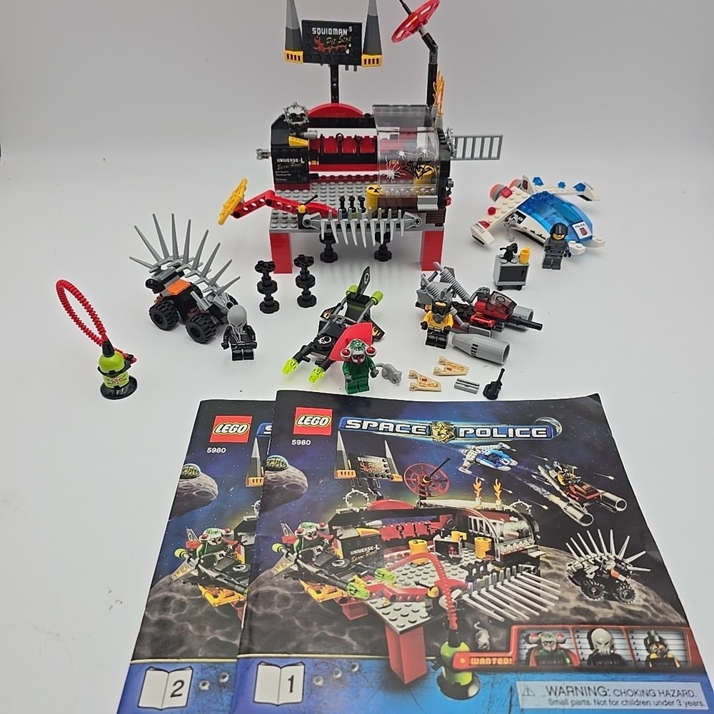 LEGO® Space Police 5980 - Squidmans Pitstop - Limited Edition As Pictured